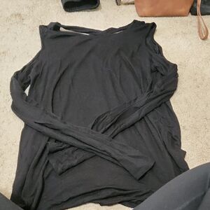 Women's Black Long Sleeve Top